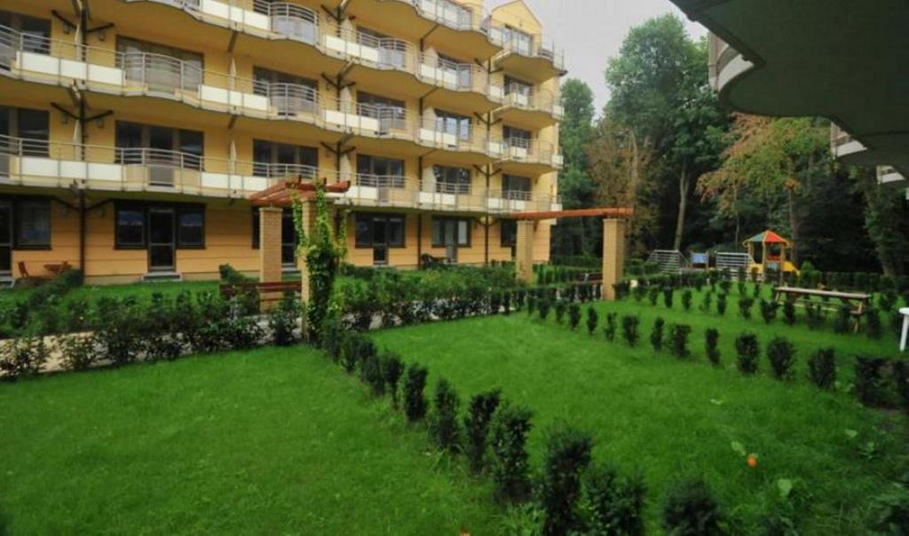 Wyspa Uznam - Apartamenty Zdrojowa Swinemünde Exterior foto